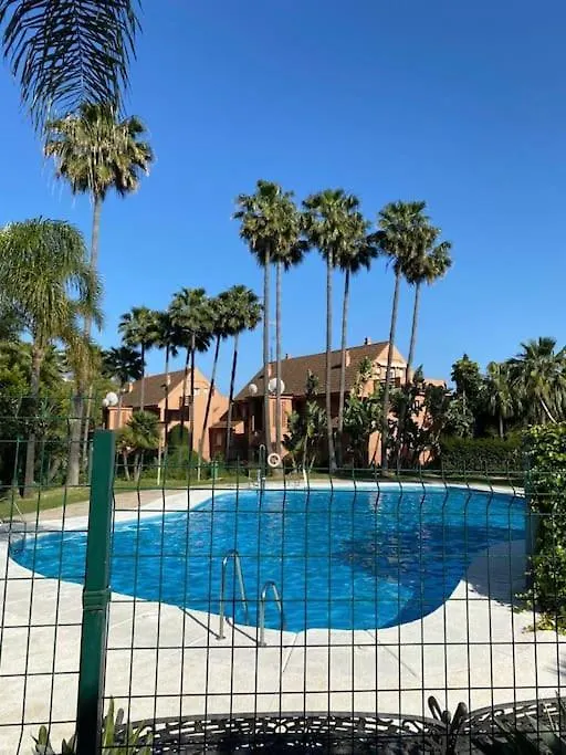 Bahia de Casares Spectacular Penthouse Paraiso De La Bahia, 500 M From The Beautiful Beach 아파트